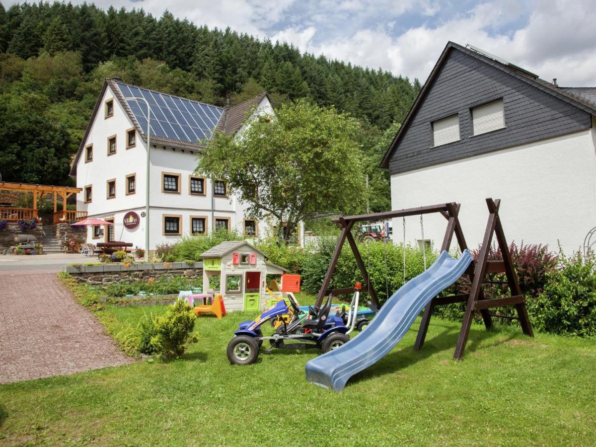 Beautiful Apartment In Merschbach With Garden Luaran gambar