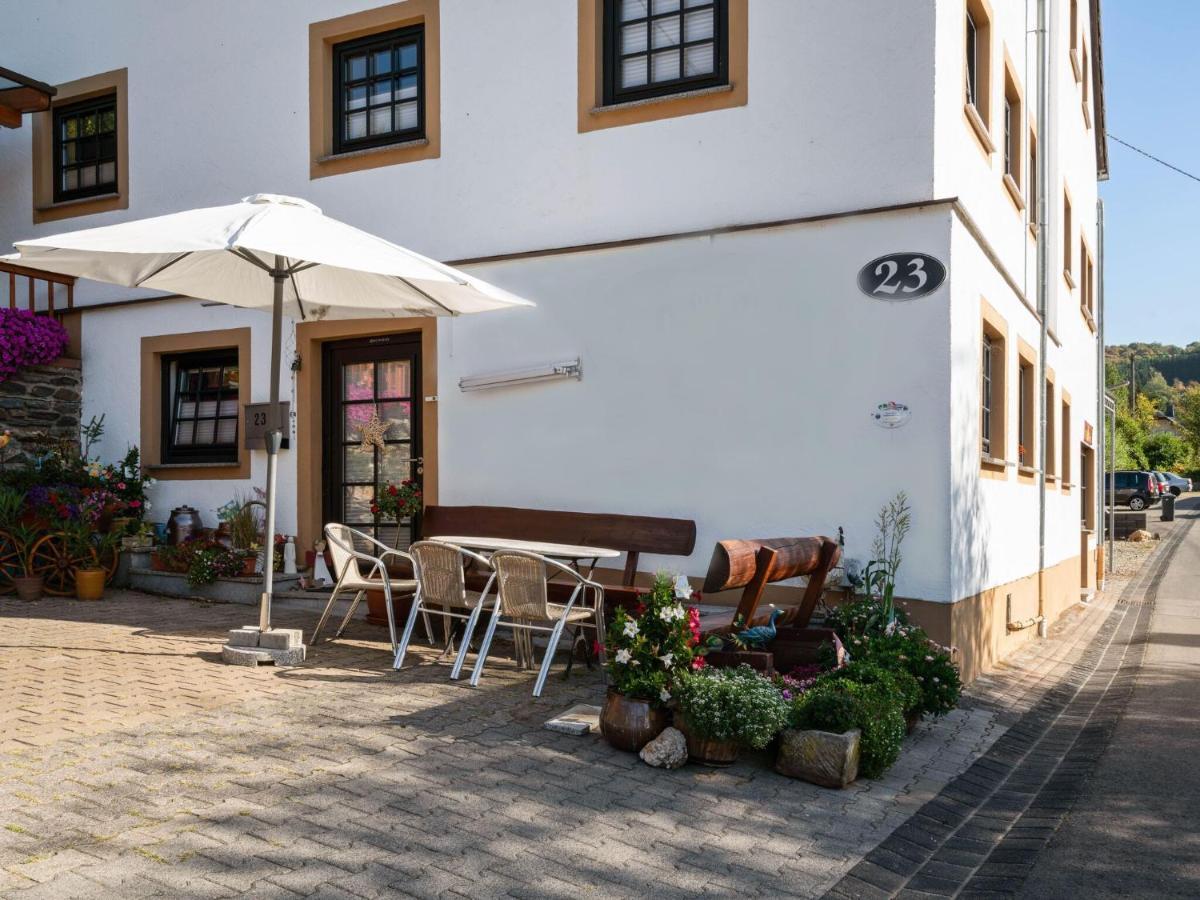 Beautiful Apartment In Merschbach With Garden Luaran gambar