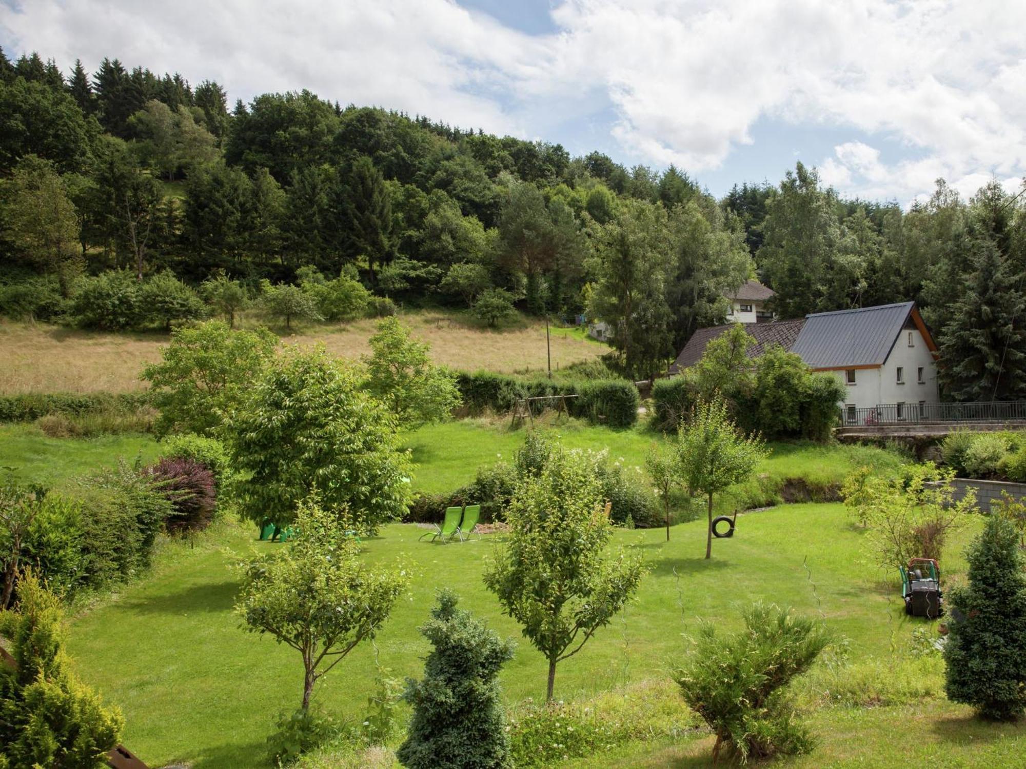 Beautiful Apartment In Merschbach With Garden Luaran gambar
